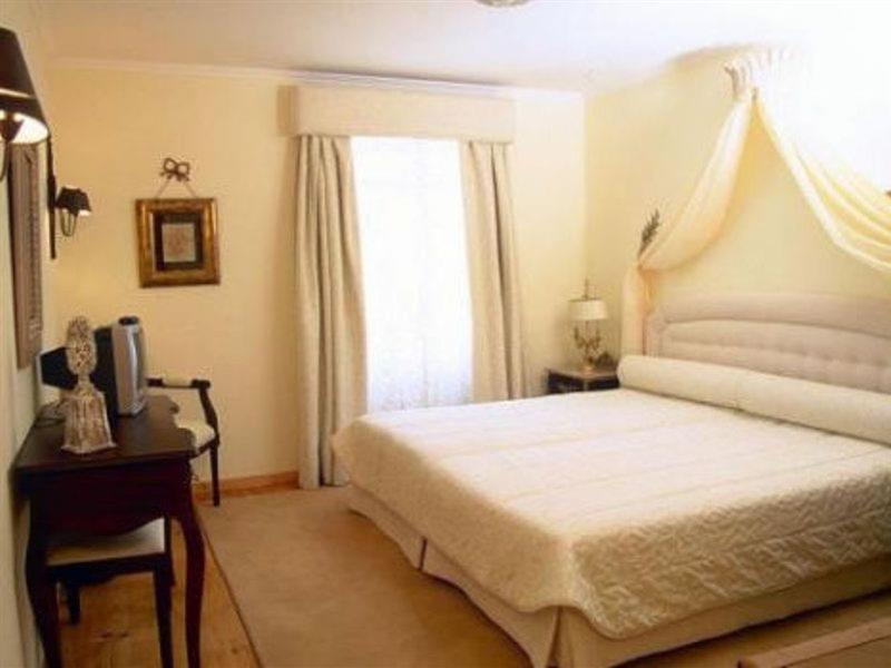 Josefa D'Obidos Hotel Стая снимка